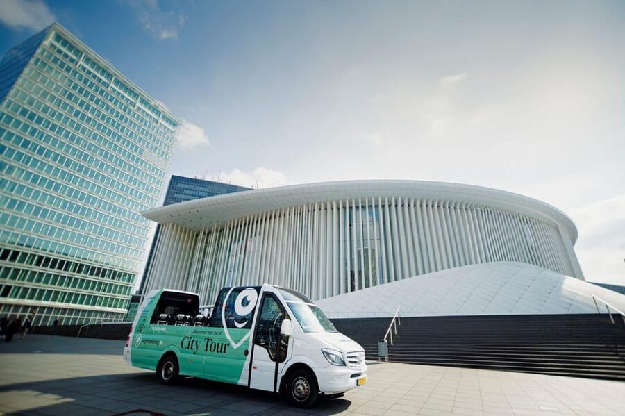 Luxembourg: City Bus Tour with Audio Guide and Headphones - Mudam and what to do after the bus ride