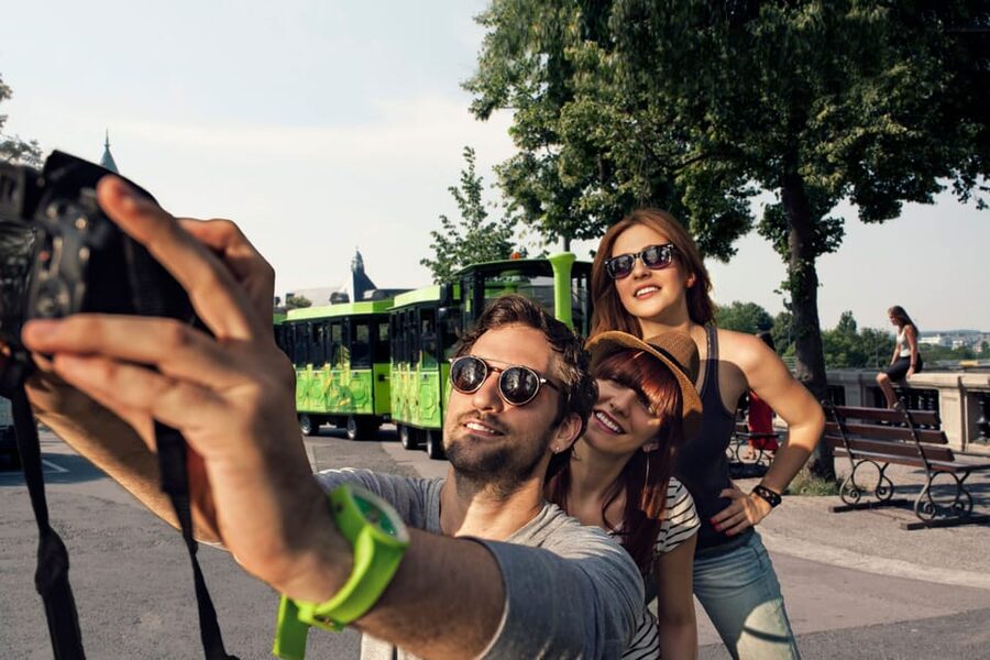 Luxembourg: Combi-Ticket City Train & the 7 Museums Pass - Musée National d’Histoire et d’Art for Big-Collection Museum Space