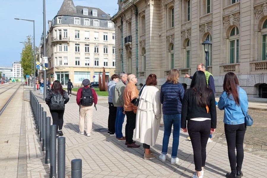 Luxembourg: Guided Food Tour with Tastings - Chocolaterie Genaveh: Crémant Memory and Chocolate Finish