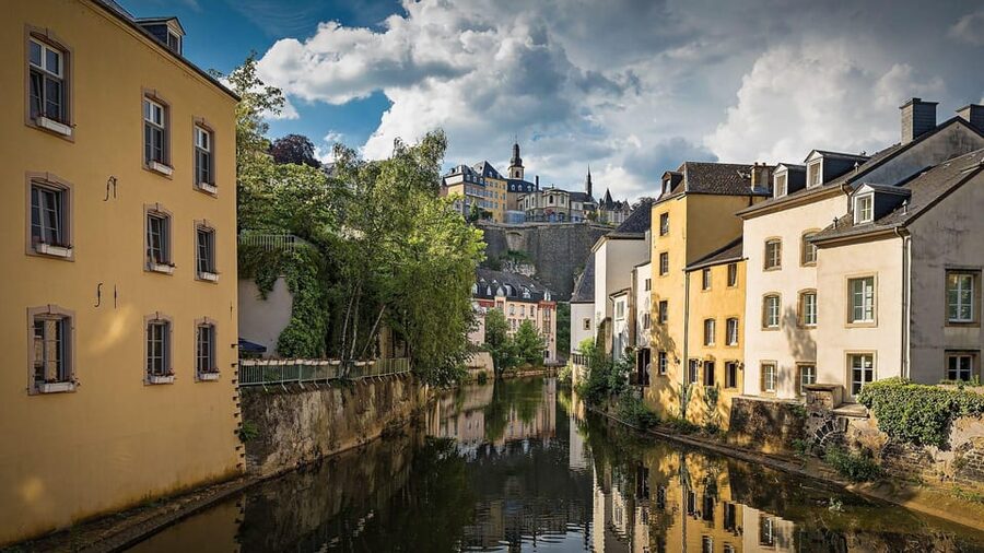 Luxembourg Private Walking Tour - Dicks and Lentz, and why national poets belong in your itinerary