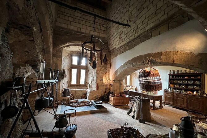 Luxembourg Vianden Castle Tour with Transfer + surprise stop - Dinner in Vianden and the pivot to Echternach