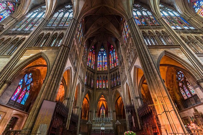 Metz town, Sierck Castle & Schengen Private Tour from Luxembourg - Stop 2: Le Temple Neuf, a quick guided walk that gets your bearings