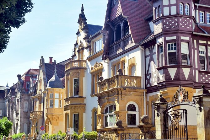 Metz town, Sierck Castle & Schengen Private Tour from Luxembourg - Stop 3: Centre Pompidou-Metz, a photo stop with just enough context